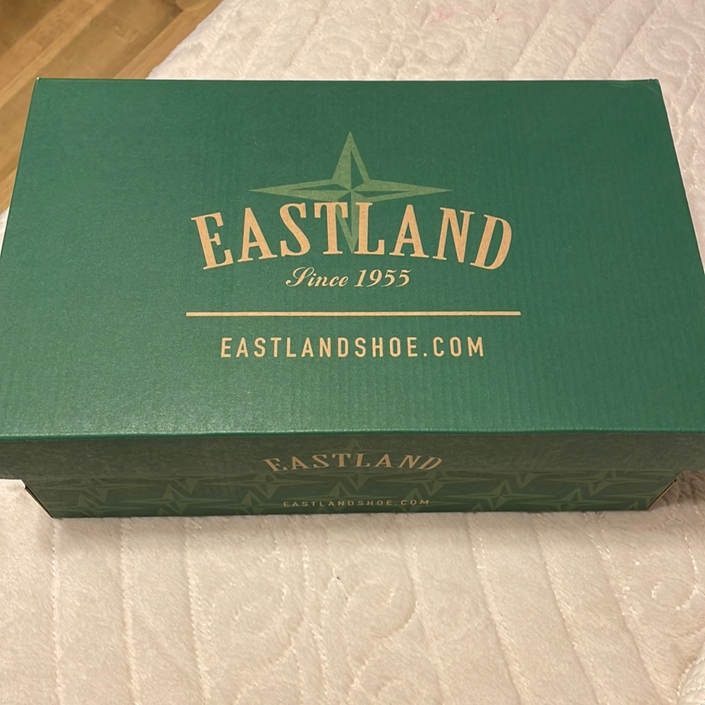 Brand new women’s size 9 Eastland Sandals